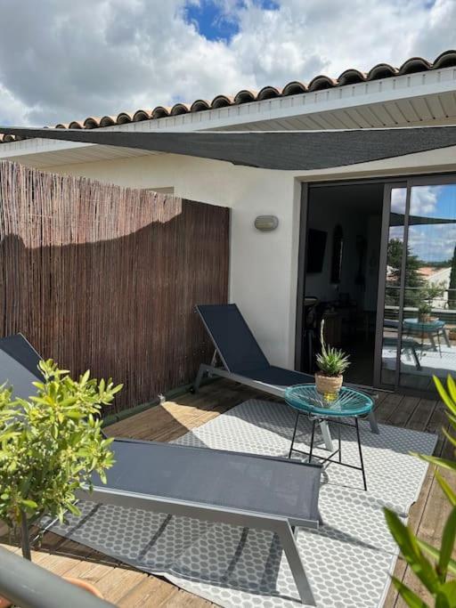 Studio Nuitee En Provence 2 Éguilles Exterior foto